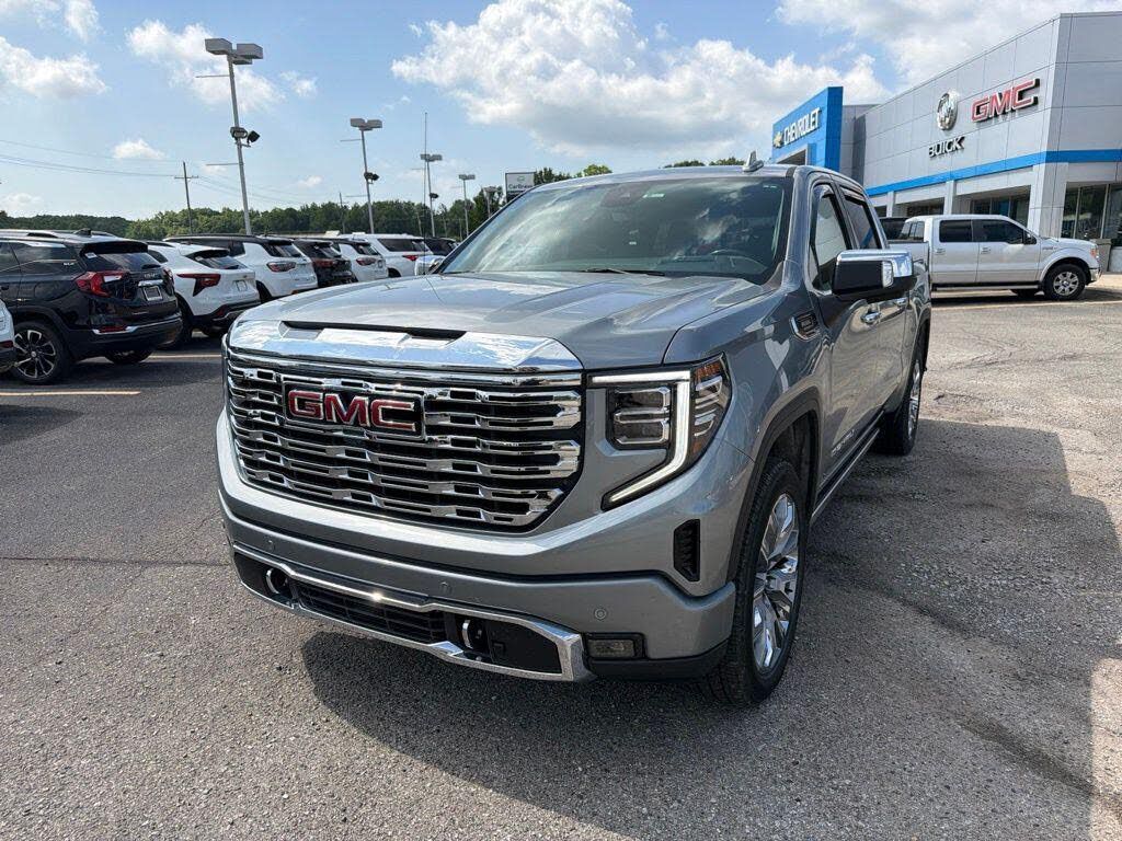 2025 GMC Sierra