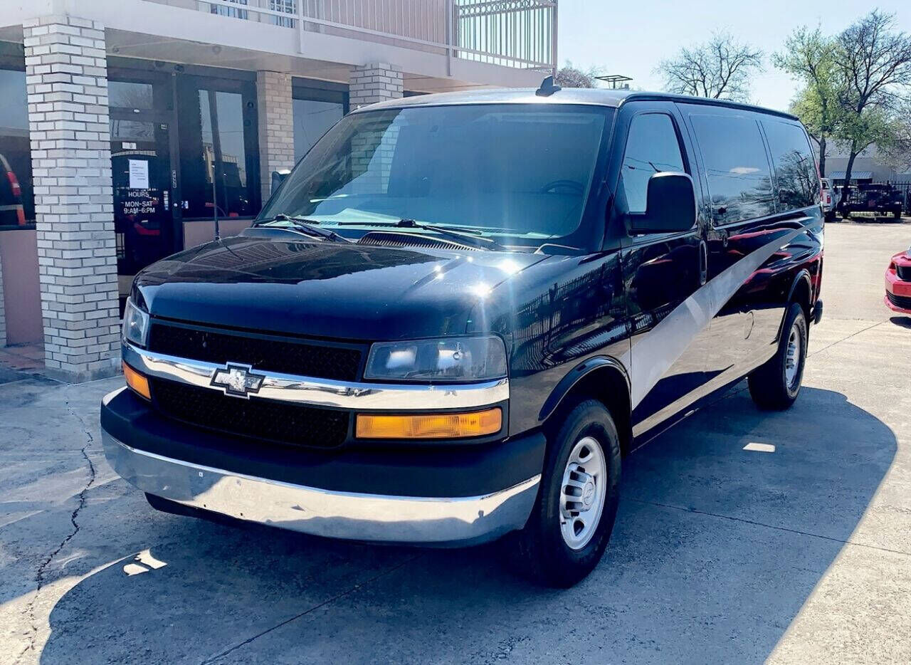2016 CHEVROLET Express
