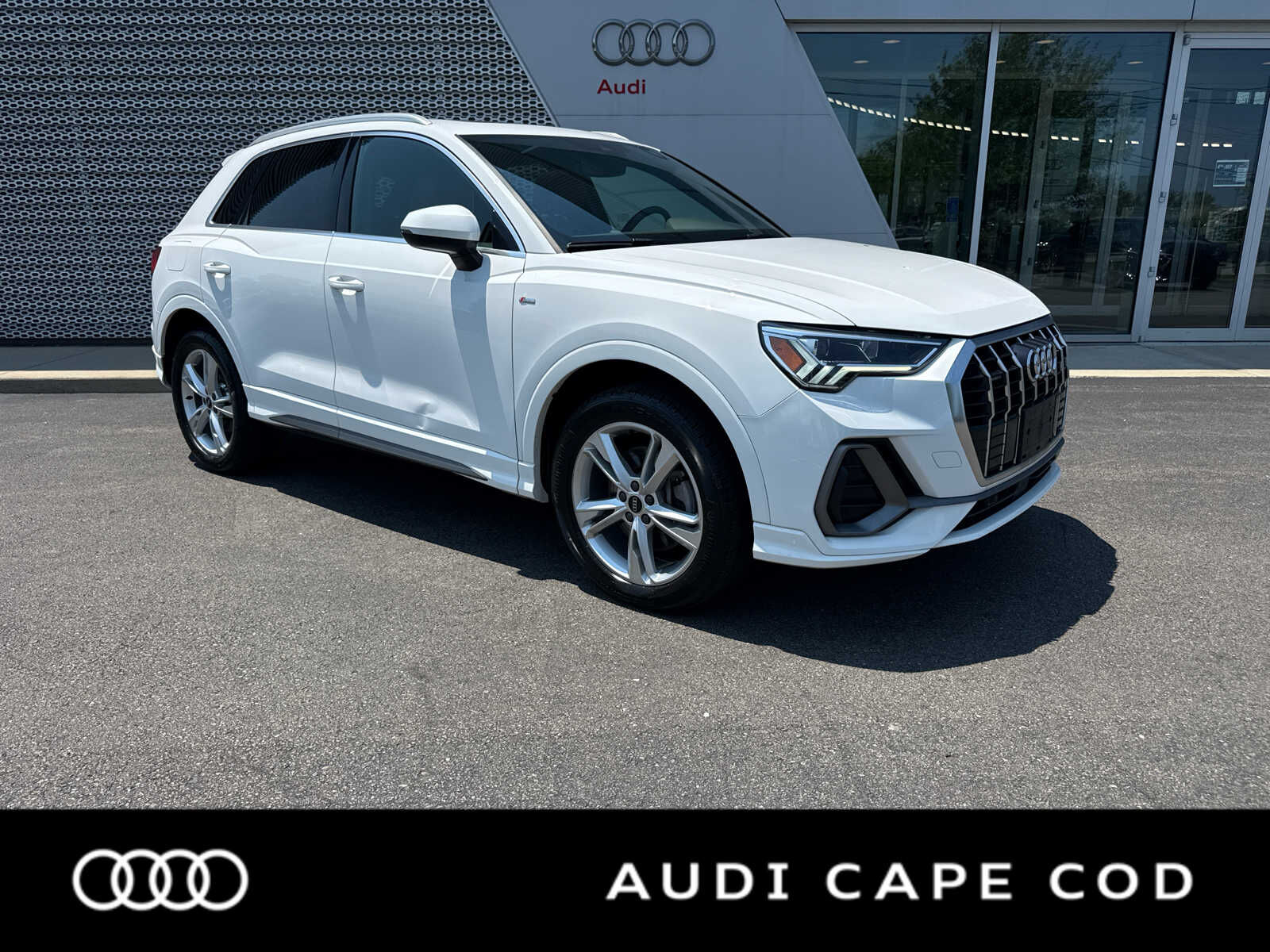 2023 AUDI Q3