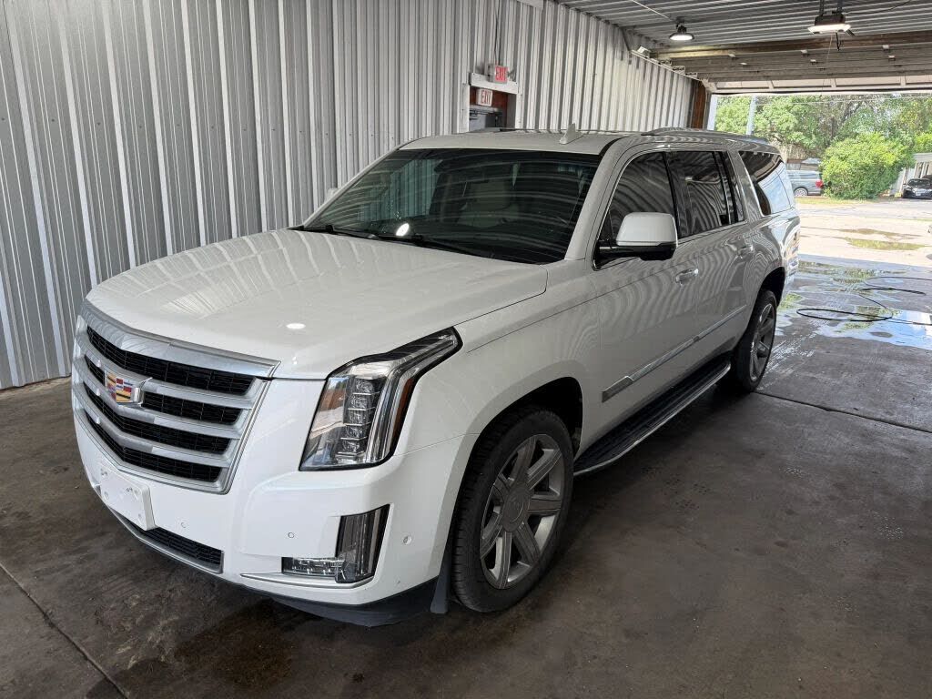 2018 CADILLAC Escalade ESV
