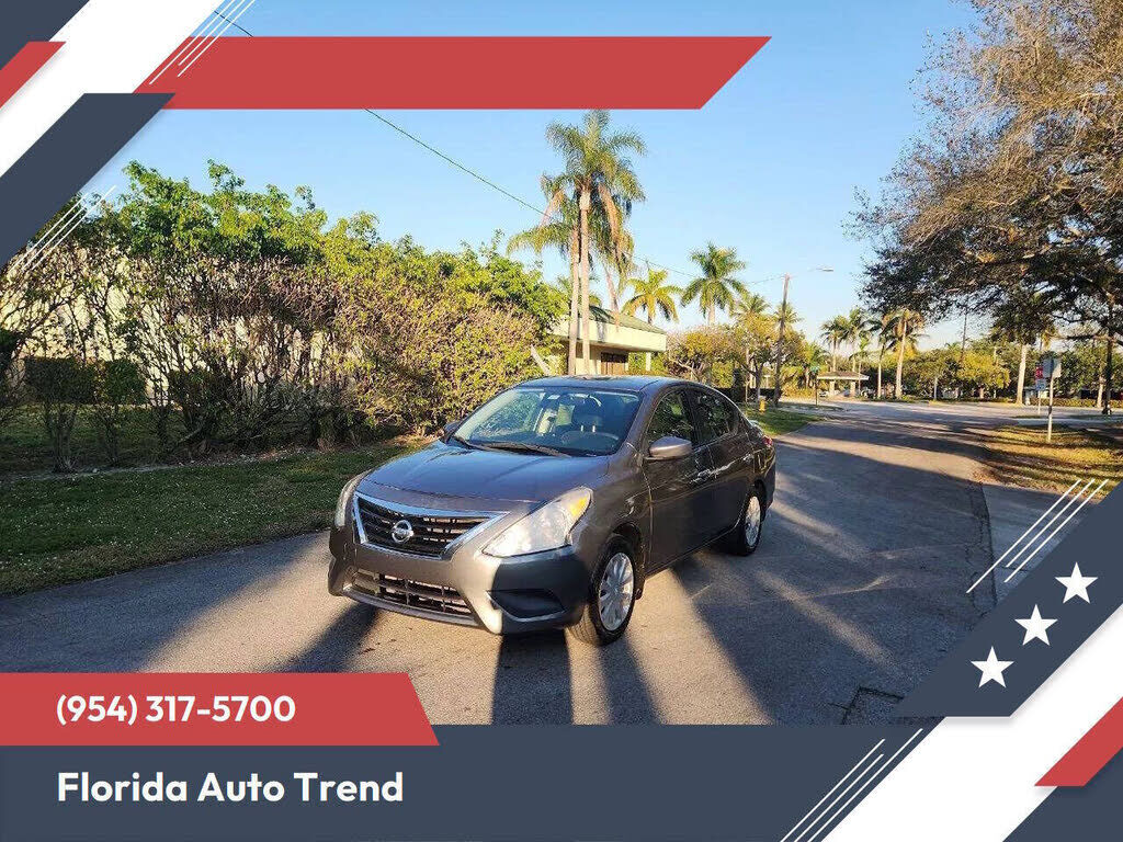 2016 NISSAN Versa