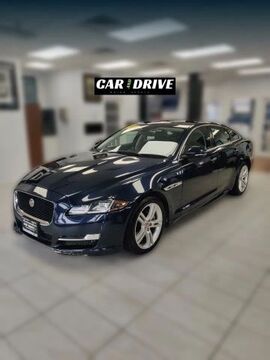 2016 JAGUAR XJ