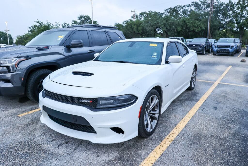 2021 DODGE Charger