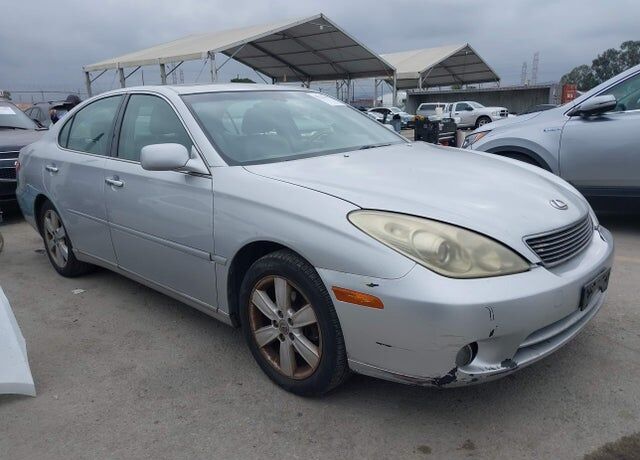 2005 LEXUS ES