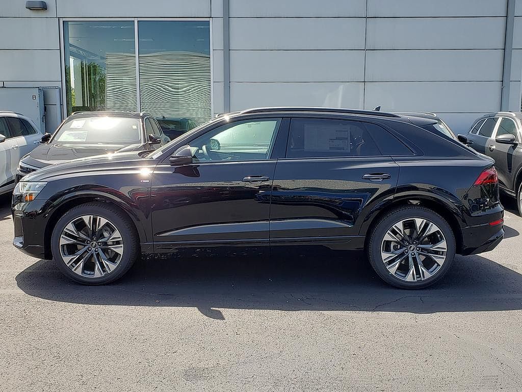 2026 Audi Q8