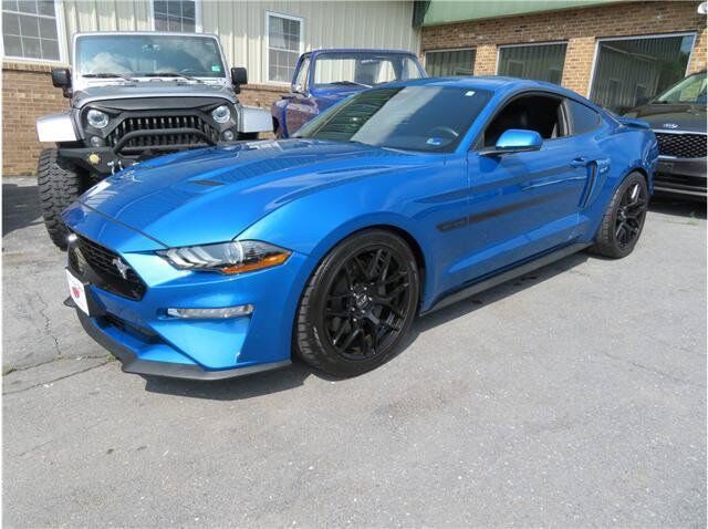 2021 FORD Mustang