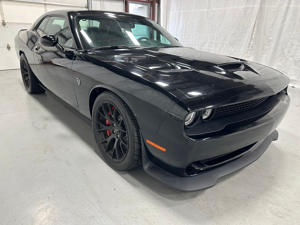2016 DODGE Challenger
