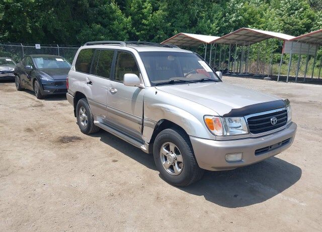 2002 TOYOTA Land Cruiser