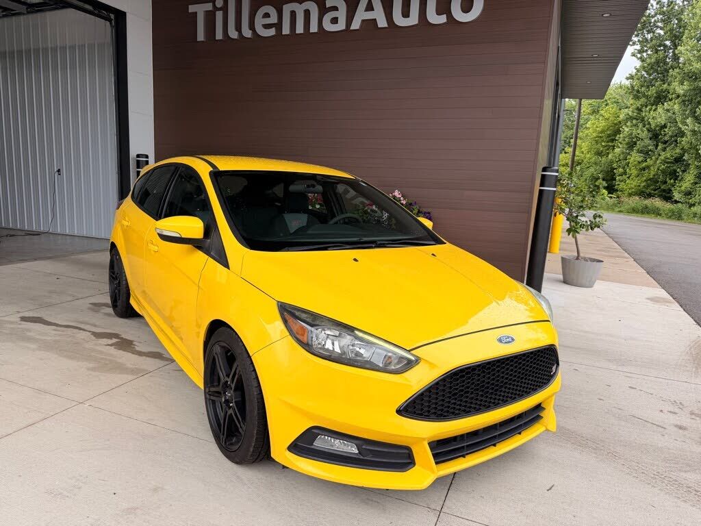2017 FORD Focus