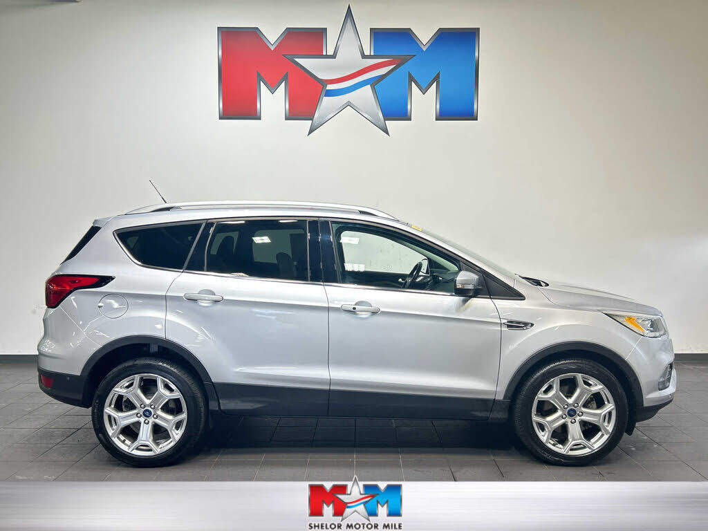 2019 FORD Escape