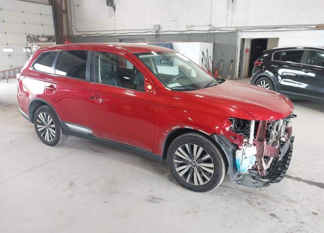 2019 MITSUBISHI Outlander