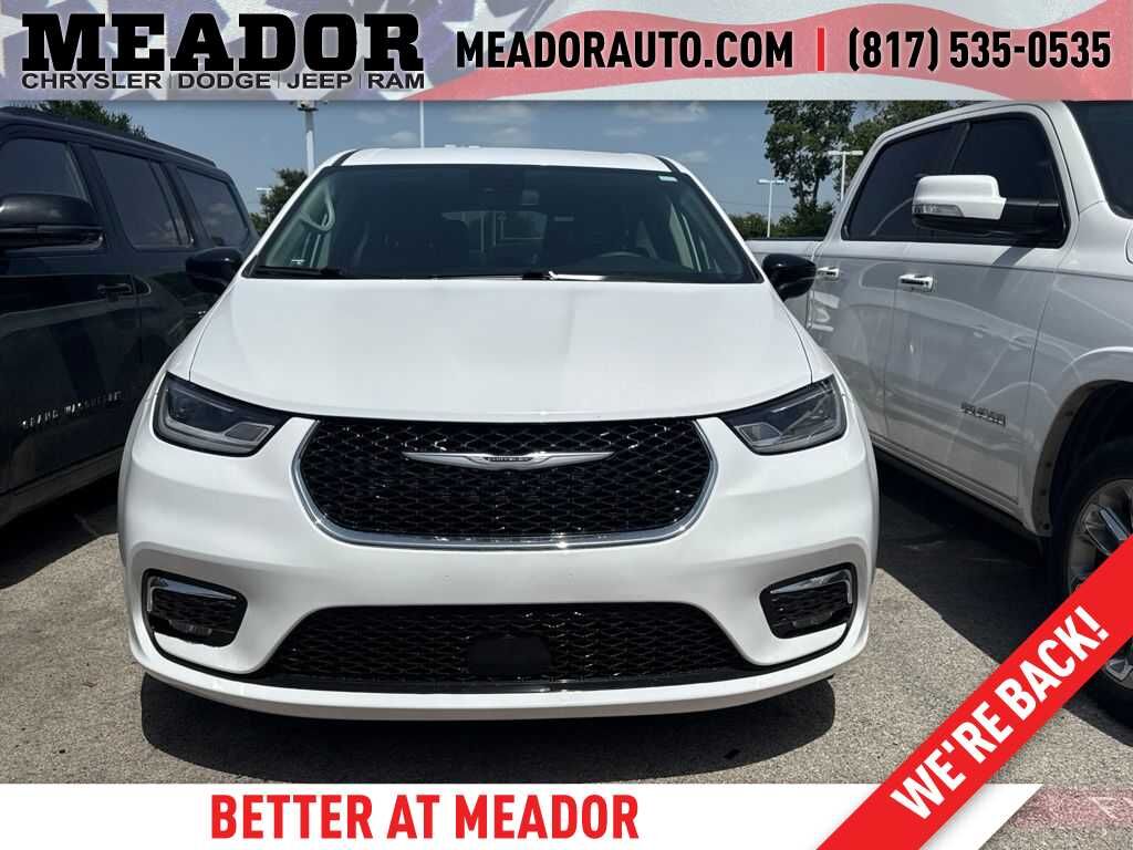 2024 CHRYSLER Pacifica