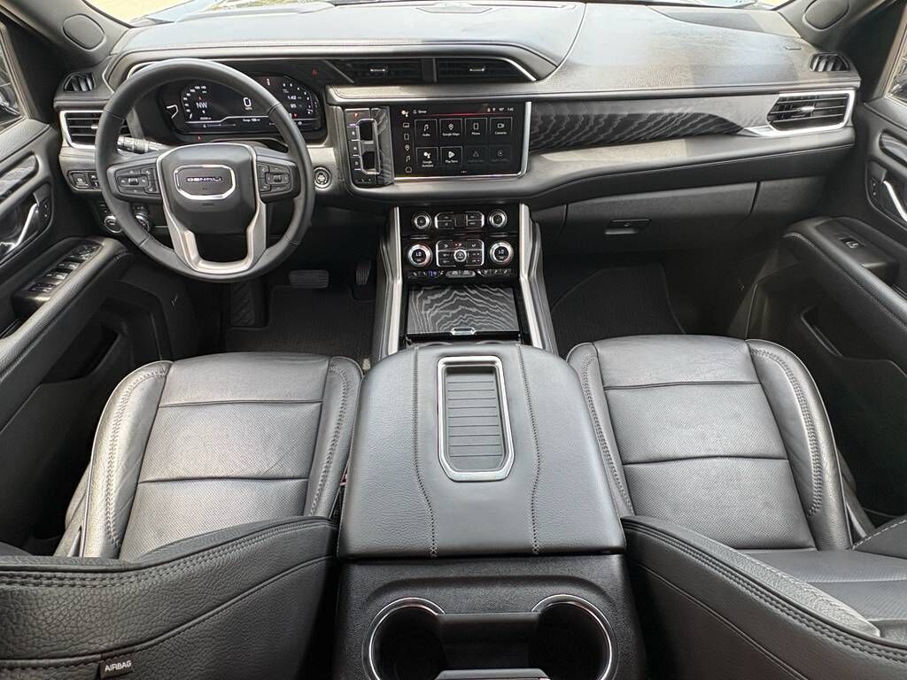 2023 GMC Yukon