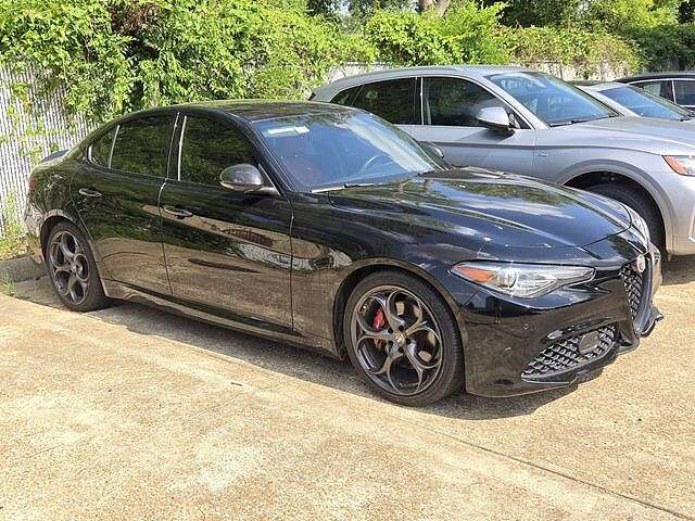 2021 ALFA ROMEO Giulia