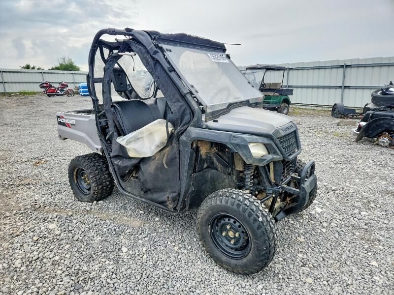 2022 HONDA SXS520