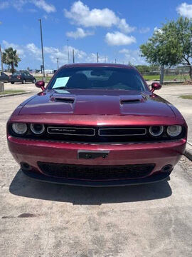 2017 DODGE Challenger