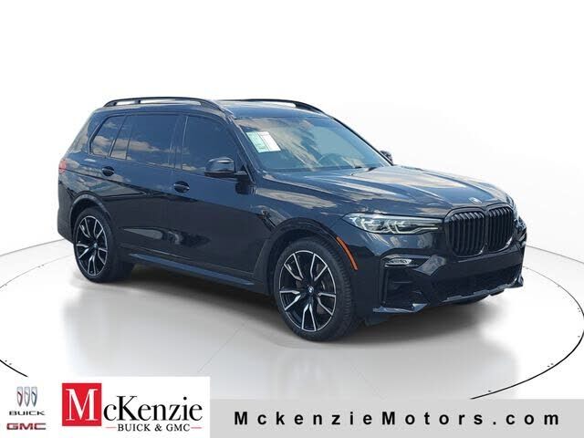 2021 BMW X7