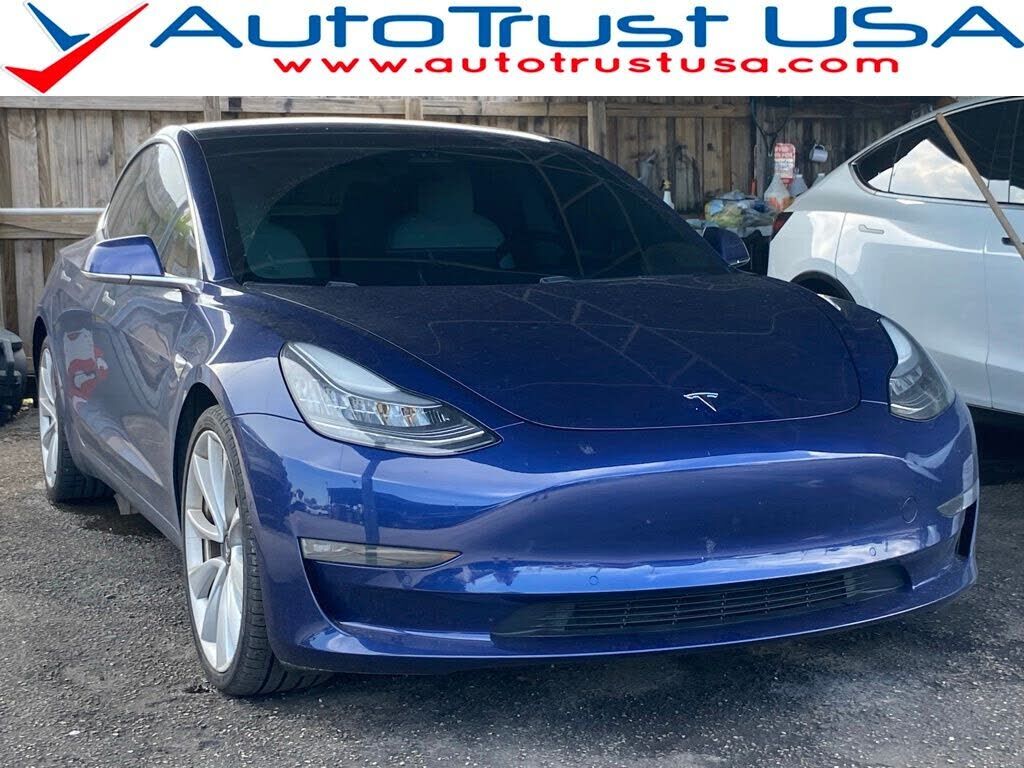 2018 TESLA Model 3