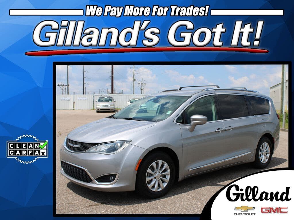 2018 CHRYSLER Pacifica