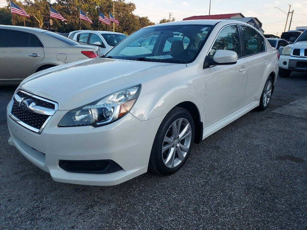 2013 SUBARU Legacy