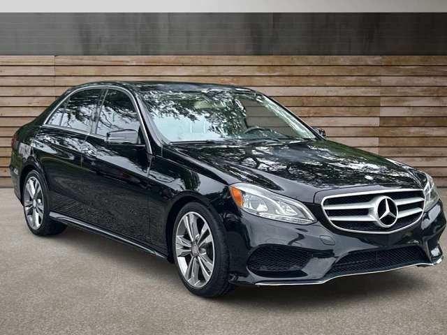 2016 MERCEDES-BENZ E-Class