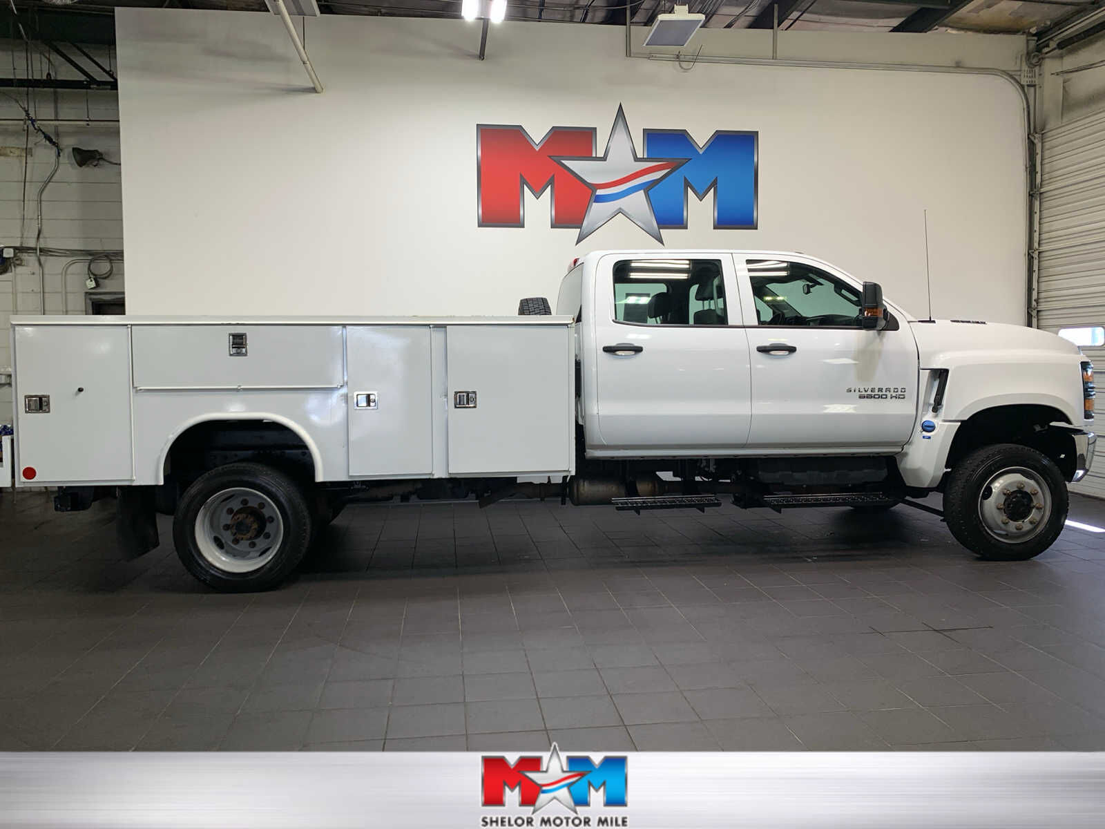 2022 GMC Silverado Medium Duty