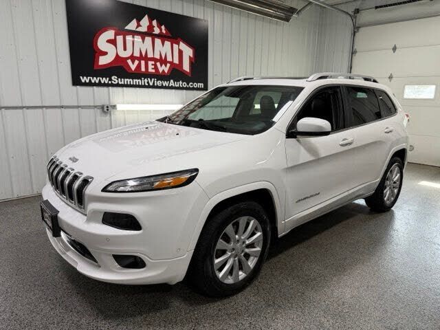 2017 JEEP Cherokee