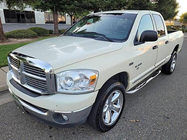 2008 DODGE Ram