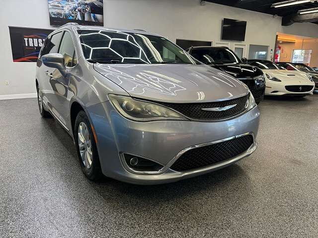 2019 CHRYSLER Pacifica