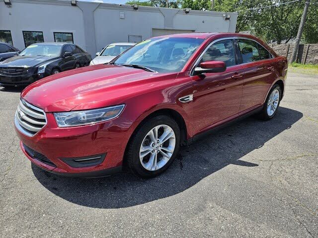 2019 FORD Taurus