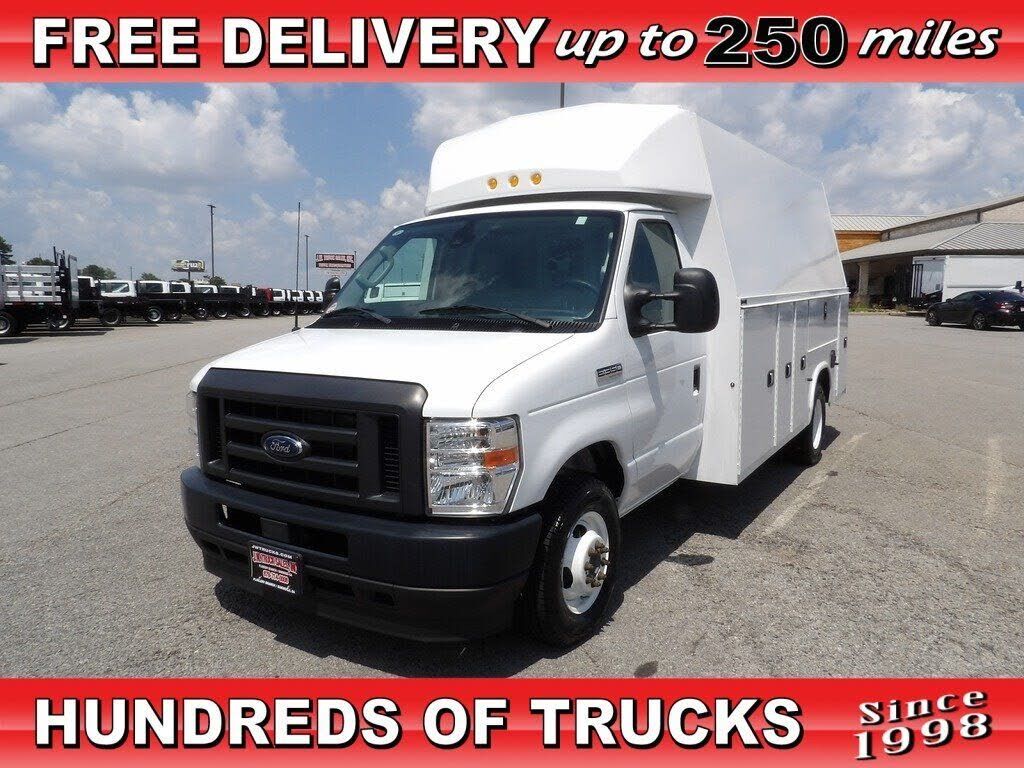 2024 FORD E-350