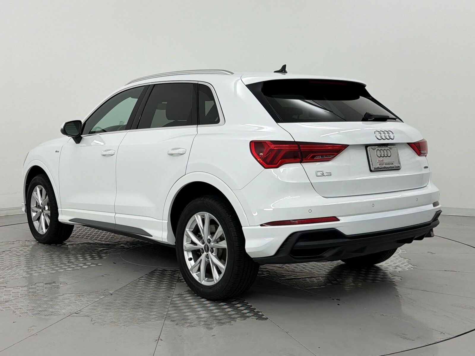 2025 Audi Q3