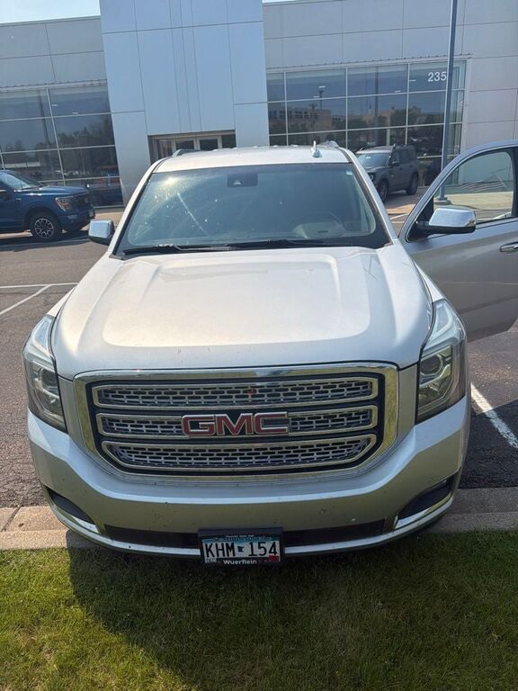 2017 GMC Yukon