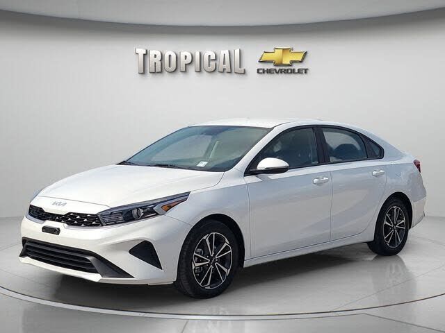 2023 KIA Forte