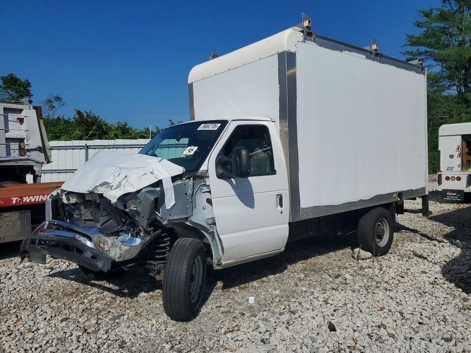 2019 FORD E-350