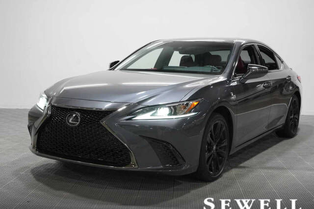 2023 LEXUS ES