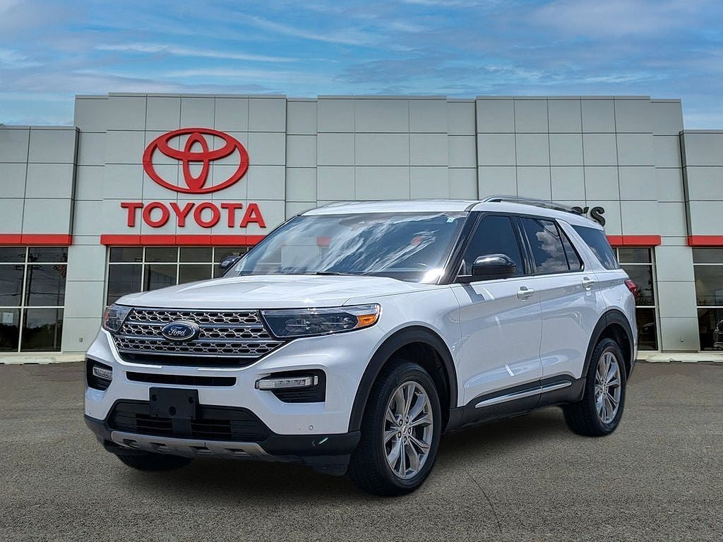 2022 FORD Explorer