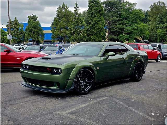 2020 DODGE Challenger