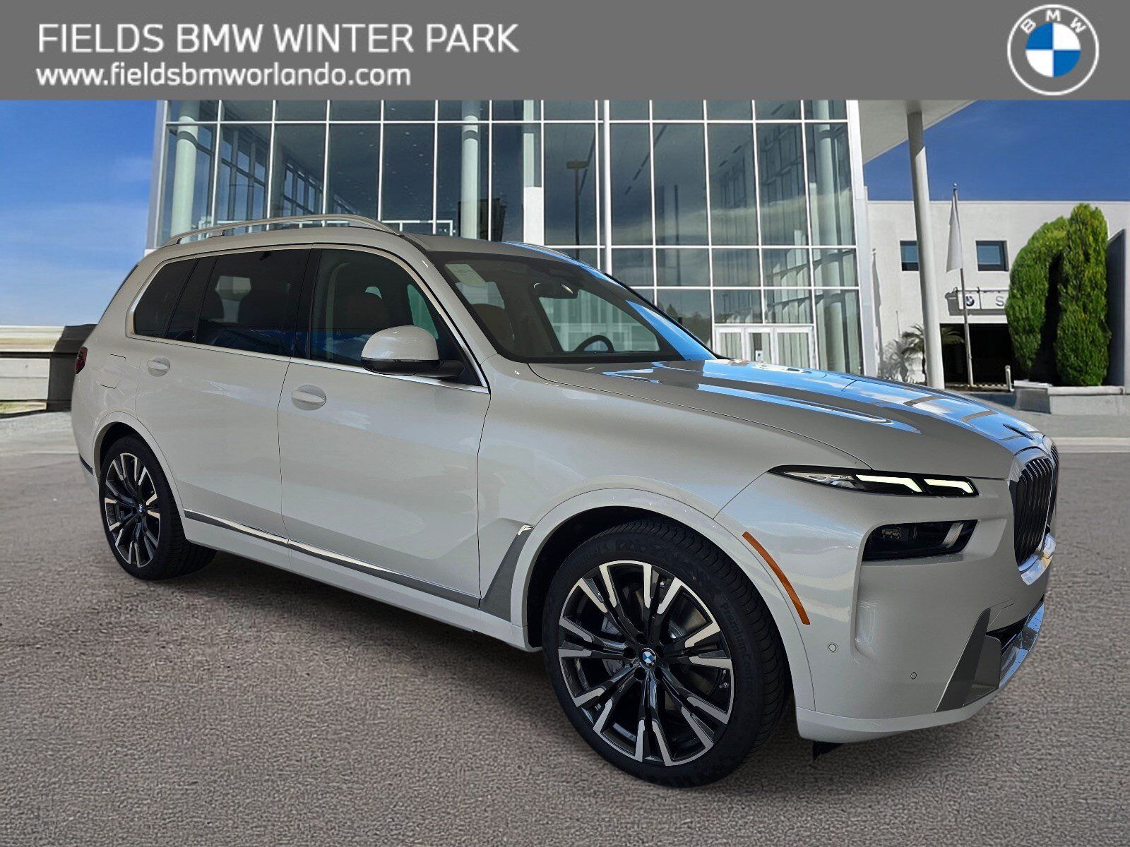 2027 BMW X7