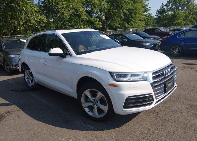 2020 AUDI Q5