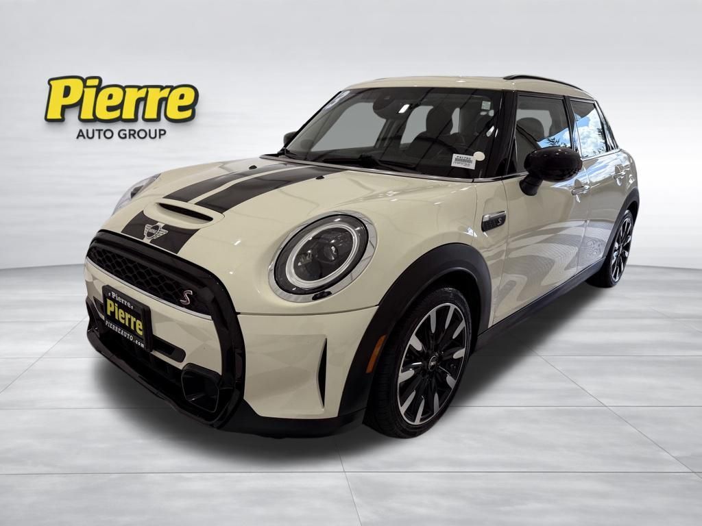 2023 MINI Hardtop