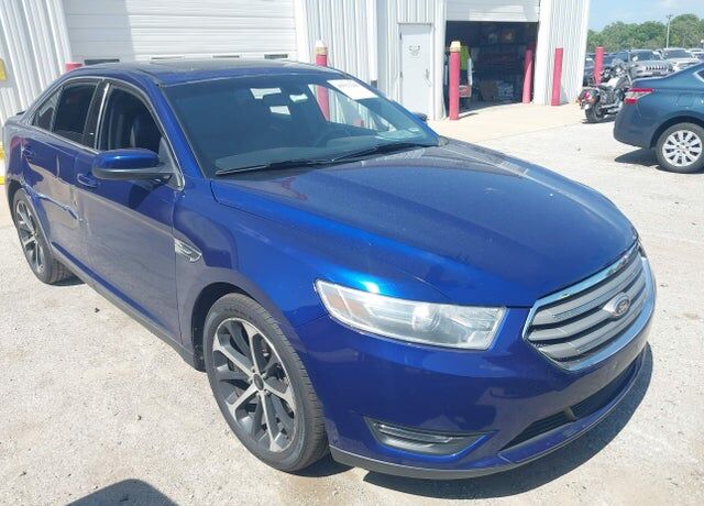2014 FORD Taurus