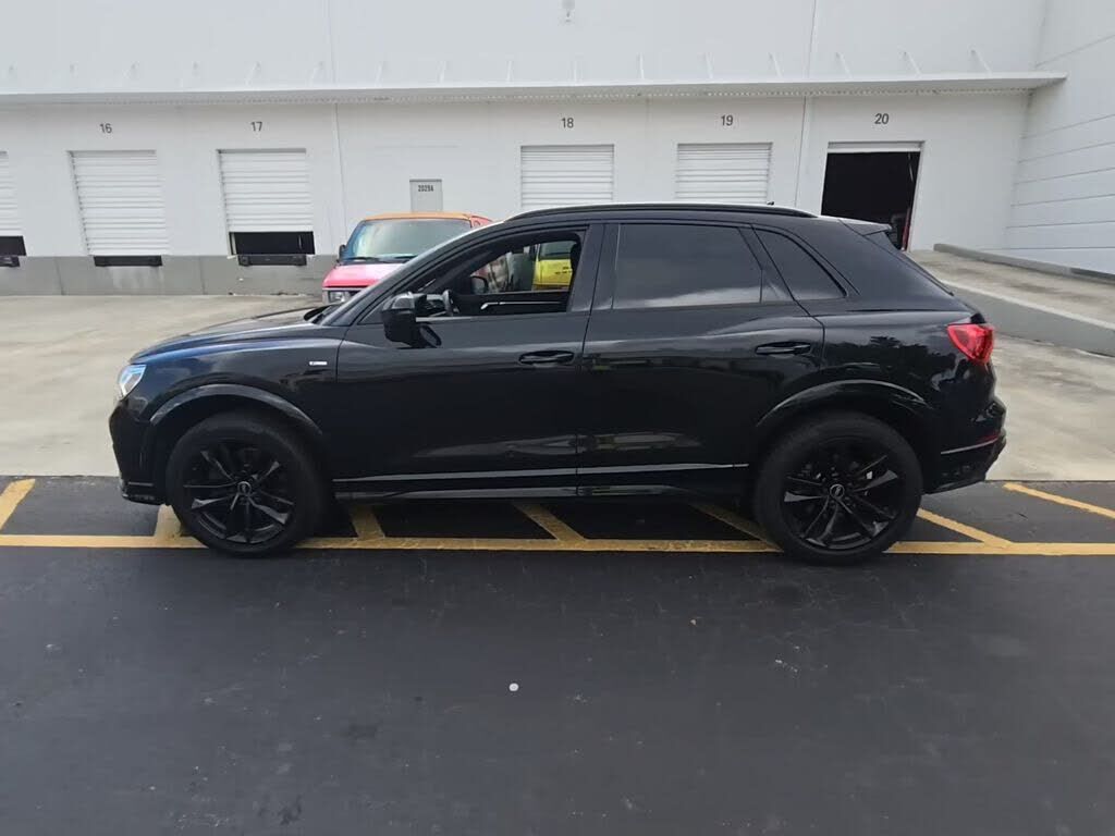 2023 Audi Q3