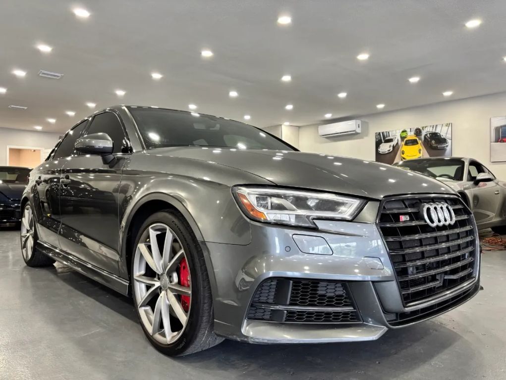 2018 AUDI S3
