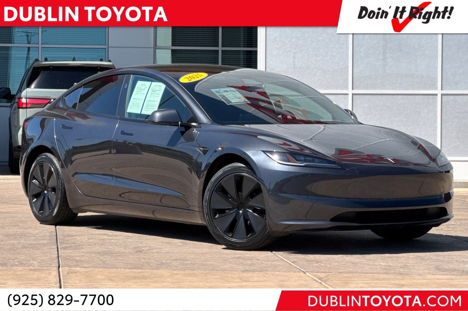 2025 TESLA Model 3