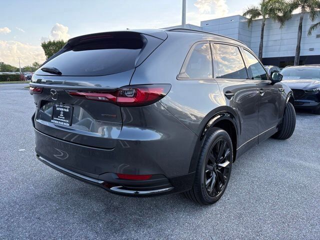 2026 MAZDA CX-90
