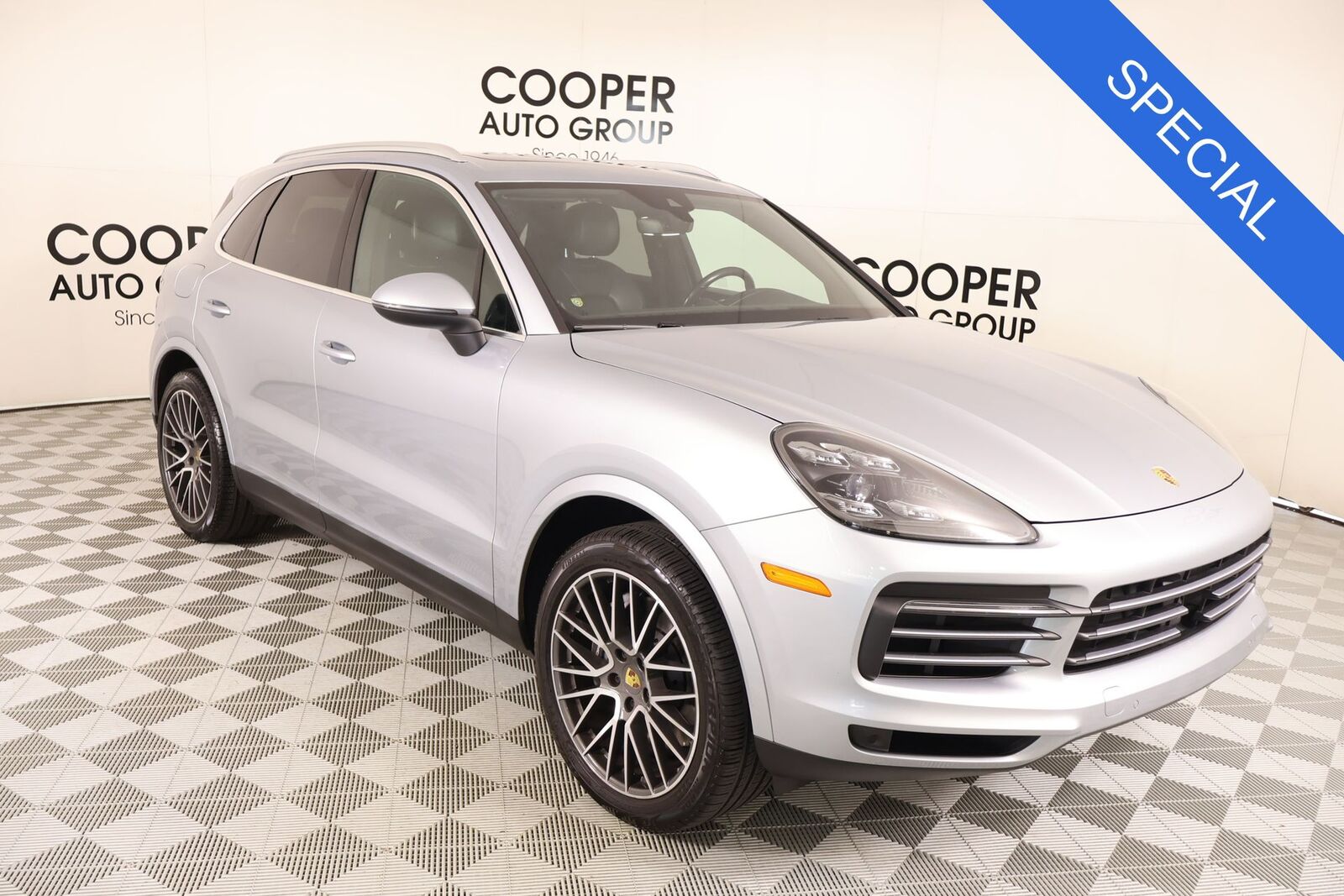 2021 PORSCHE Cayenne