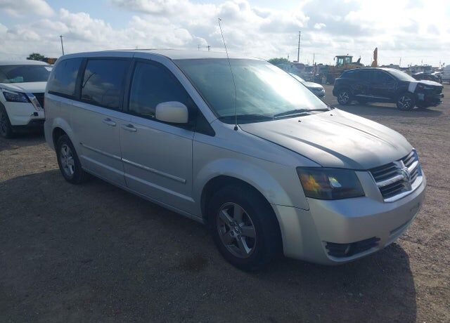 2008 DODGE Caravan