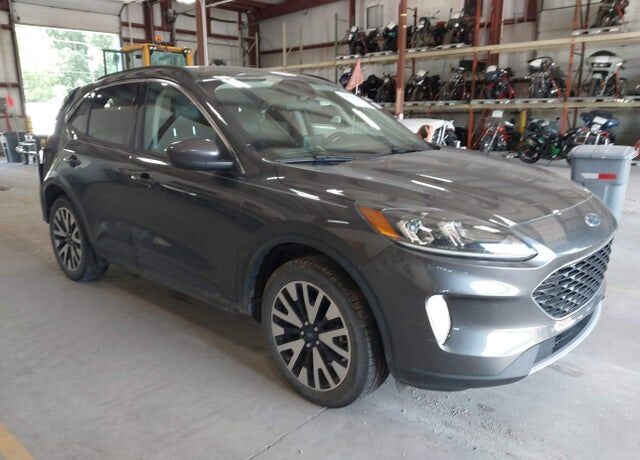 2020 FORD Escape