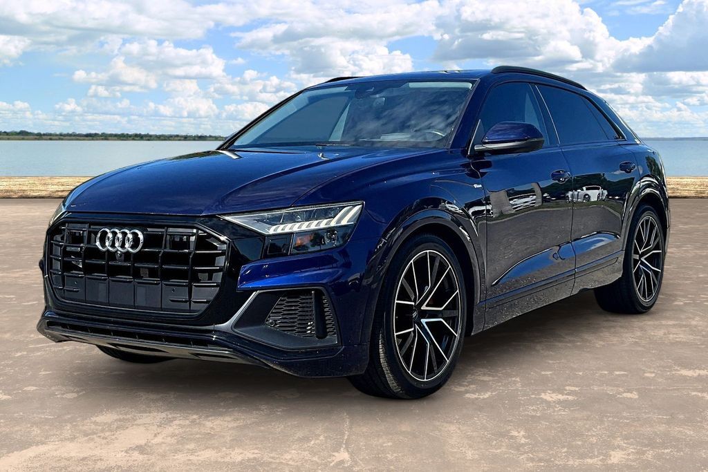 2019 AUDI Q8